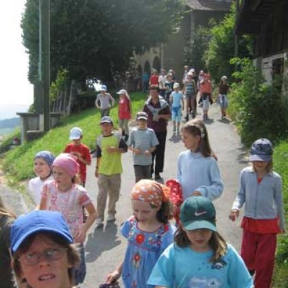 Vor dem Haus